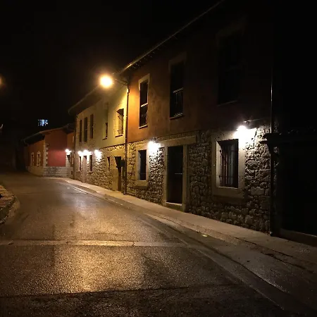 La Casuca Del Esbardu Szálloda *