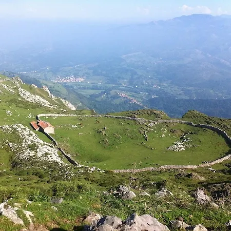 La Casuca Del Esbardu Vilde