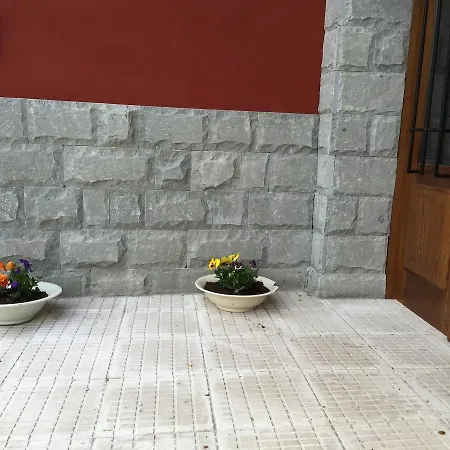 La Casuca Del Esbardu 호텔